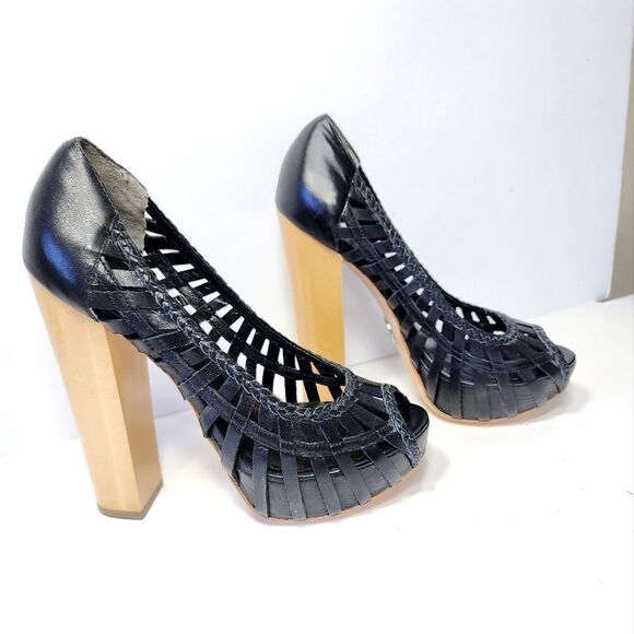 Bebe   - Picture 6 of 12